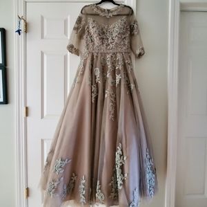 Jovani // Mauve Embroidered 3/4-Sleeve Ballgown